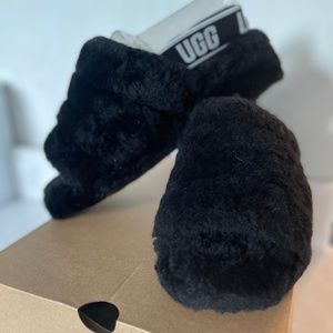 Brand new Ugg “Fluff Yeah” disco platform slides